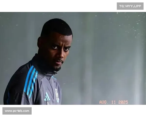 伊萨克转会僵局持续 利物浦亿元报价纽卡前锋 伊萨克转会僵局持续 利物浦亿元报价纽卡前锋